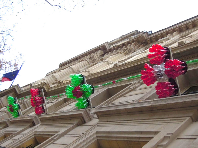 Fabrice Peltier - éco design - Décorations de Noël recyclées - Paris