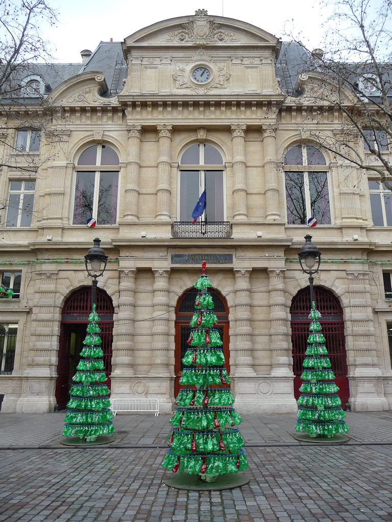 Fabrice Peltier - éco design - Sapins de Noël recyclés - Paris