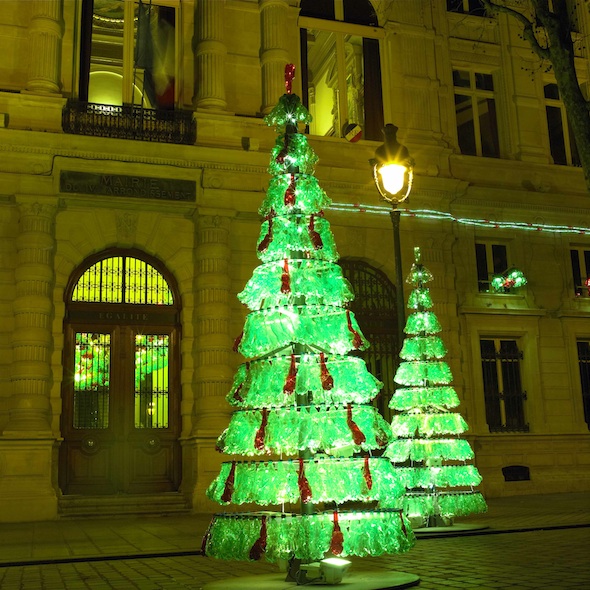 Fabrice Peltier - éco design - Sapins de Noël recyclés - Mairie Paris 4