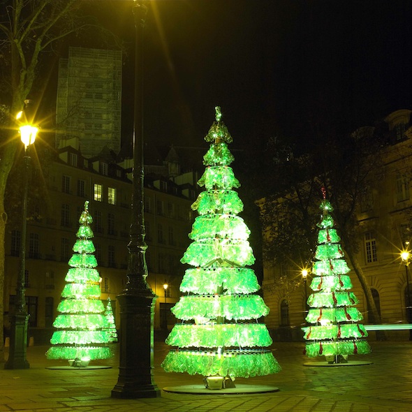 Fabrice Peltier - éco design - Sapins de Noël recyclés - Mairie Paris 4