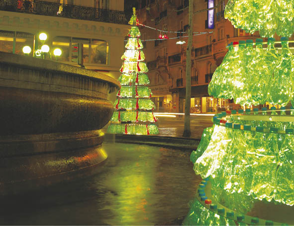 Fabrice Peltier - éco design - Sapins de Noël recyclés - Paris